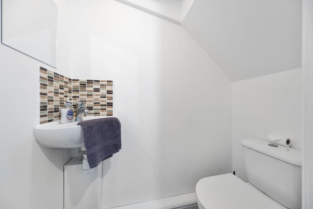 Exclusive House For Contractors And Families Villa Bradford  Kültér fotó
